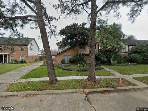 Red Oak, NEW ORLEANS, LA 70131