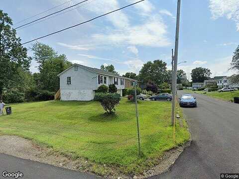Benny, MIDDLETOWN, NY 10940