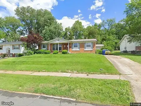 Gray Brooke, FLORISSANT, MO 63031