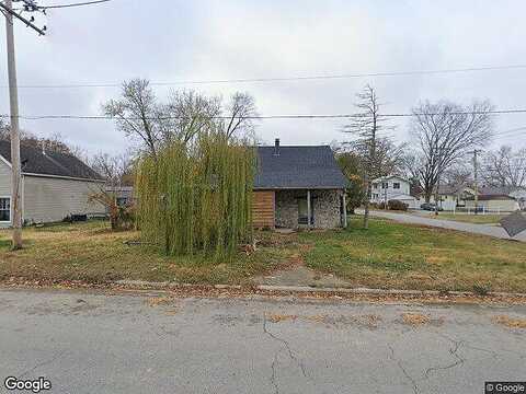South Perrine Street, Centralia, IL 62801