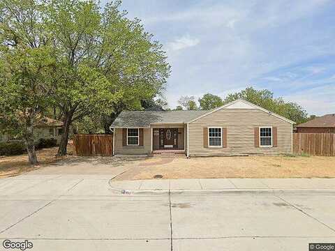 College, GRAND PRAIRIE, TX 75050