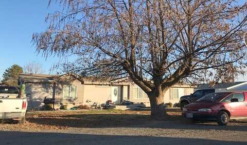 S Grant Street, Warden, WA 98857