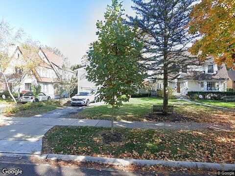 Brier, KENILWORTH, IL 60043