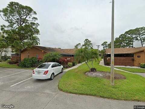 Foxlake, NORTH FORT MYERS, FL 33917