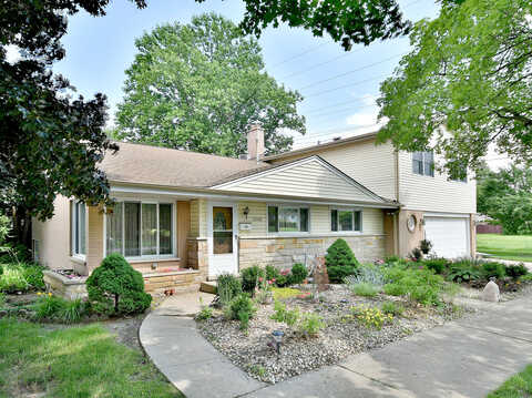 Emerson, MORTON GROVE, IL 60053