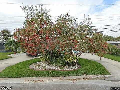 12Th, SAINT PETERSBURG, FL 33710
