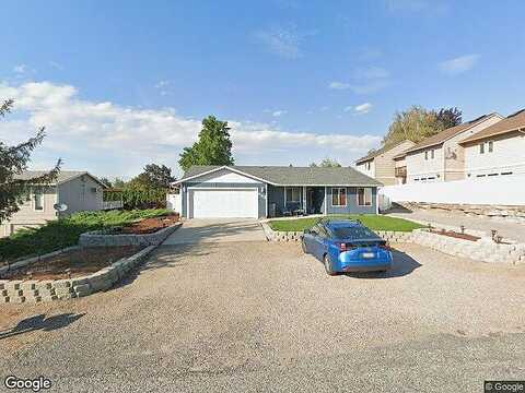 Degage, EAST WENATCHEE, WA 98802