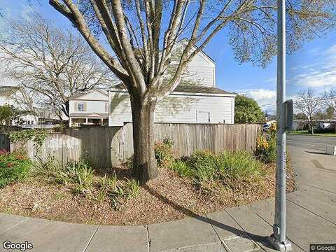 Kingwood, SANTA ROSA, CA 95401