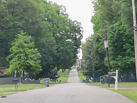 Brownlee, MEMPHIS, TN 38116