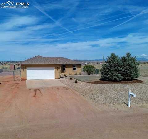 1493 N Challenger Lane, Pueblo West, CO 81007