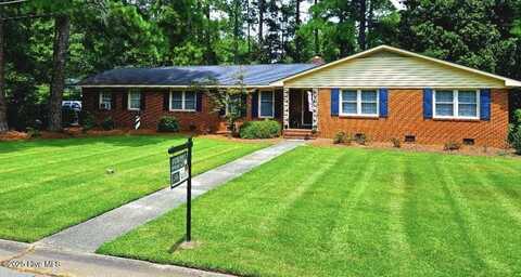 1204 Franklin Avenue, Laurinburg, NC 28352