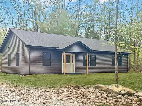 146 Mohawk Road, Shohola, PA 18458