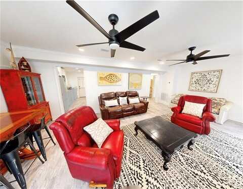 318 Sandcastle Lane, Saint Simons Island, GA 31522