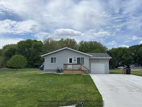 517 Derinda St, St. Libory, NE 68872