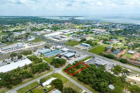 107 W Bay, ROCKPORT, TX 78382