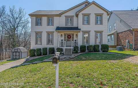 912 Starlite Ct, Louisville, KY 40207