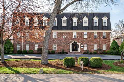 3818 Washington Square, Louisville, KY 40207