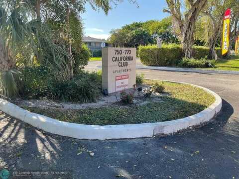 750 NE 195th St, Miami, FL 33179
