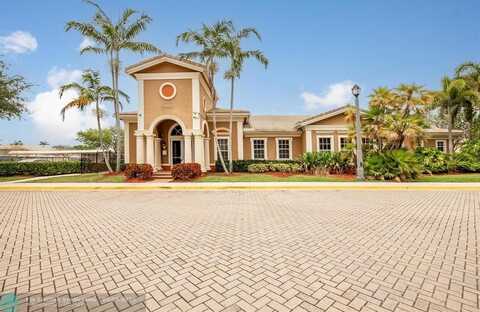 5933 Glasgow Way, Tamarac, FL 33321