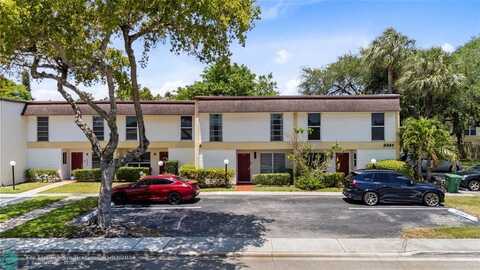 3341 Raleigh St., Hollywood, FL 33021