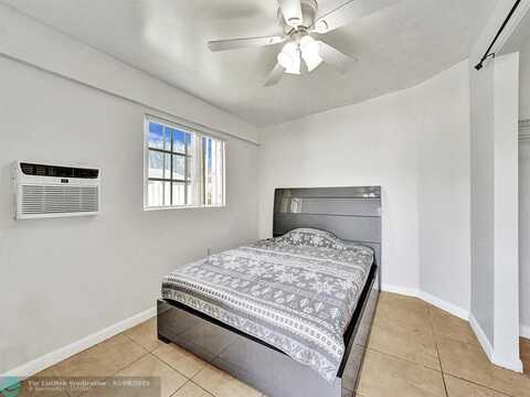 2640 NE 10th Ave, Pompano Beach, FL 33064