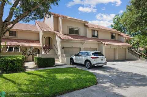 5750 Coach House Cir, Boca Raton, FL 33486