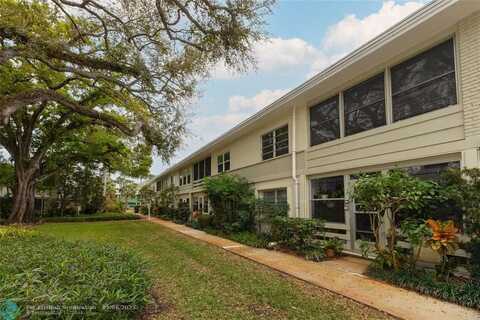 677 Royal Palm Blvd, Vero Beach, FL 32960