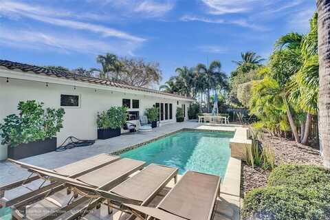 2725 NE 26th Ave, Fort Lauderdale, FL 33306