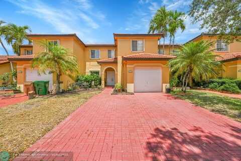 14141 N Forest Oak Cir, Davie, FL 33325