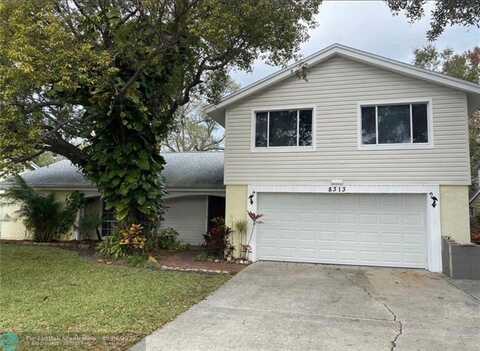 8313 SPLIT RAIL LN, Hudson, FL 34748