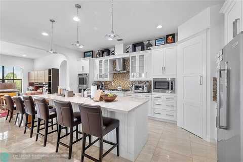 9210 Solstice Cir, Parkland, FL 33076