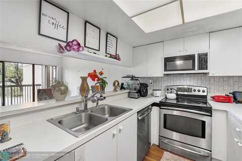 701 NW 19th Street, Fort Lauderdale, FL 33311