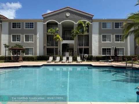 6831 SW 44th St, Miami, FL 33155