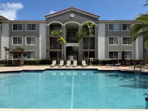 6831 SW 44th St, Miami, FL 33155