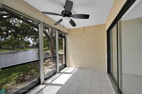 2297 SW 15th St, Deerfield Beach, FL 33442