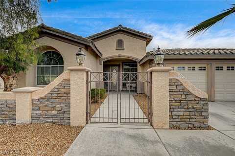 2939 Crown Bluffs Court, Las Vegas, NV 89117