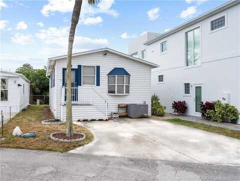2002 Nettles Boulevard, Jensen Beach, FL 34957