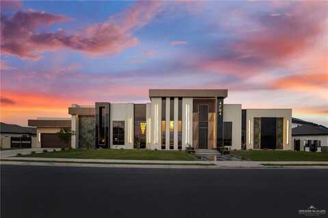 4704 Estancia Parkway, McAllen, TX 78504