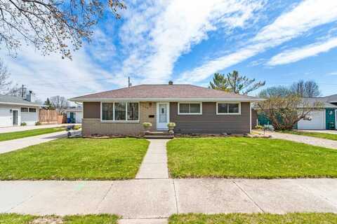 529 MARCELLA Avenue, COMBINED LOCKS, WI 54113