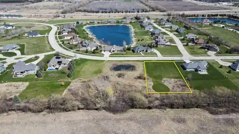 382 N COUNTRY Lane, FOND DU LAC, WI 54935