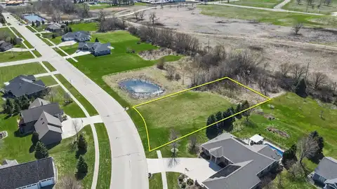 408 N COUNTRY Lane, FOND DU LAC, WI 54935