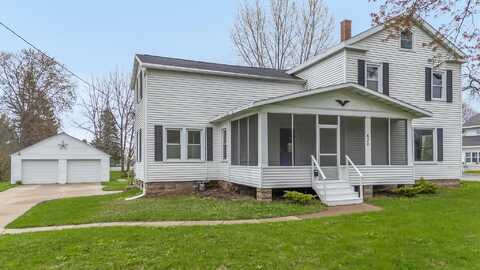 630 MADISON Avenue, OMRO, WI 54963