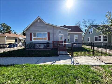 223 Phipps Avenue, Rice Lake, WI 54868