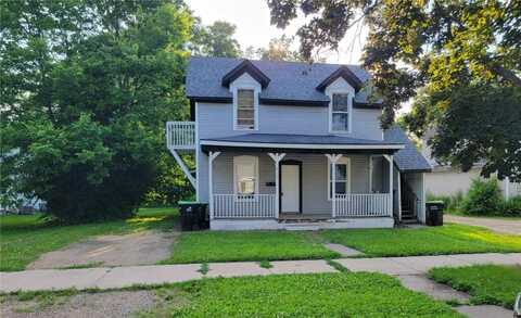 913 8th Street E, Menomonie, WI 54751