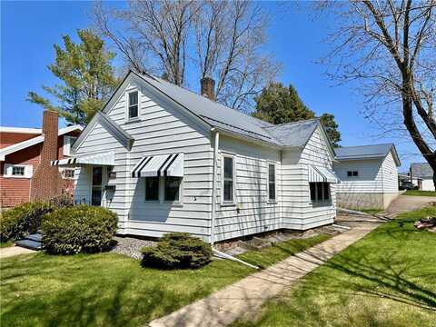 914 Oak Street, Bloomer, WI 54724