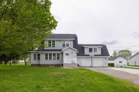 906 N 1st Street, Kentland, IN 47951