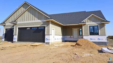 5601 E Morningside Cir, Sioux Falls, SD 57110