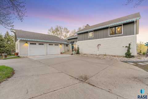 1404 S Street Car Pl, Sioux Falls, SD 57110