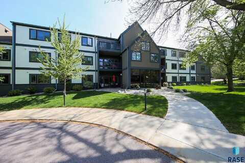 4220 S Minnesota Ave, Sioux Falls, SD 57105