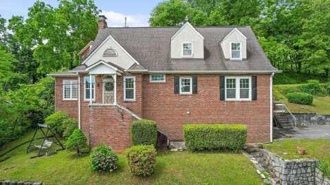 20 Ridge Road, Chattanooga, TN 37411